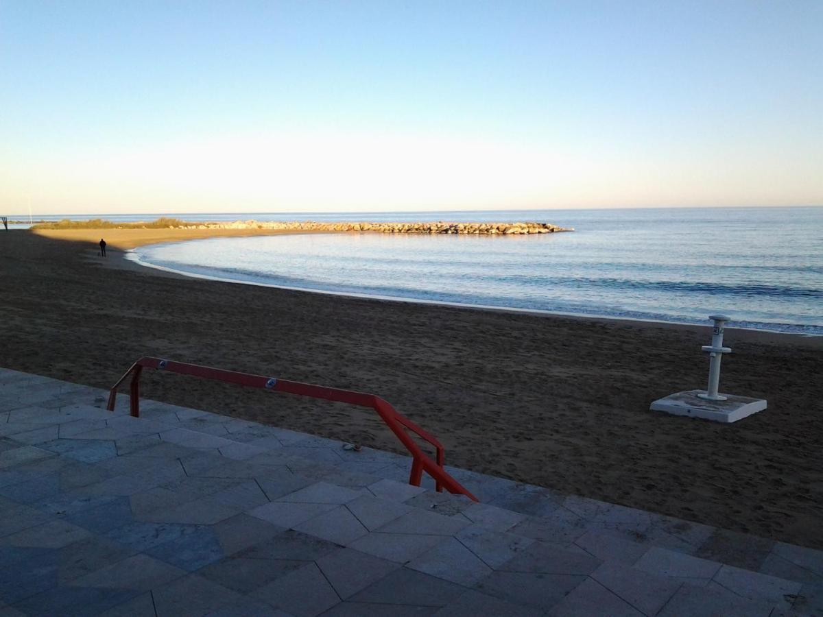 Apartamento Estudio Linea De Playa Vinarós エクステリア 写真